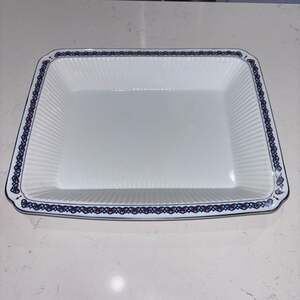 Manor House Rectangular Baking Dish with Blue and Red Pattern 11.25”x14